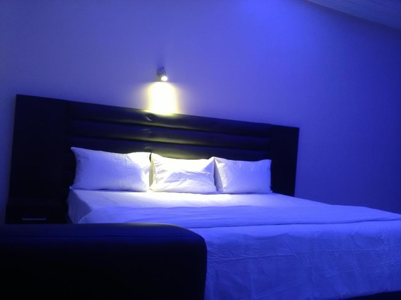 House X Hotel Abuja Bagian luar foto