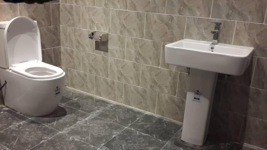 House X Hotel Abuja Bagian luar foto