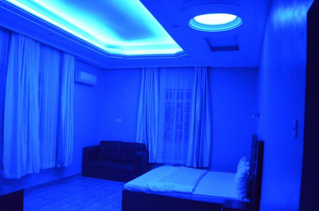 House X Hotel Abuja Bagian luar foto