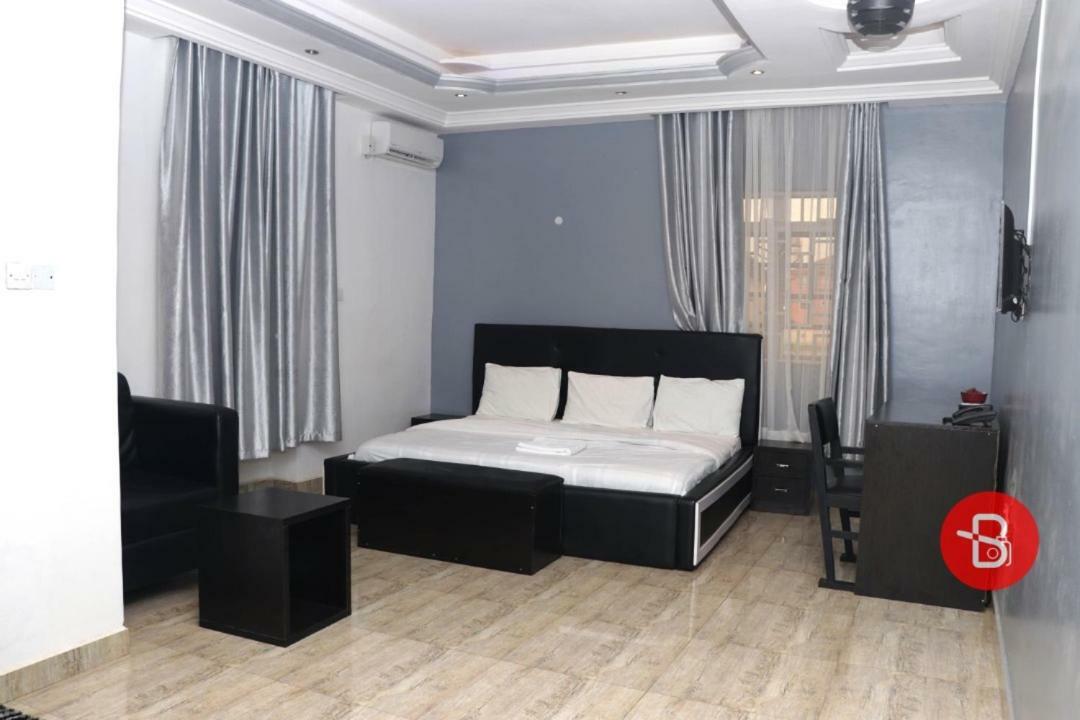 House X Hotel Abuja Bagian luar foto